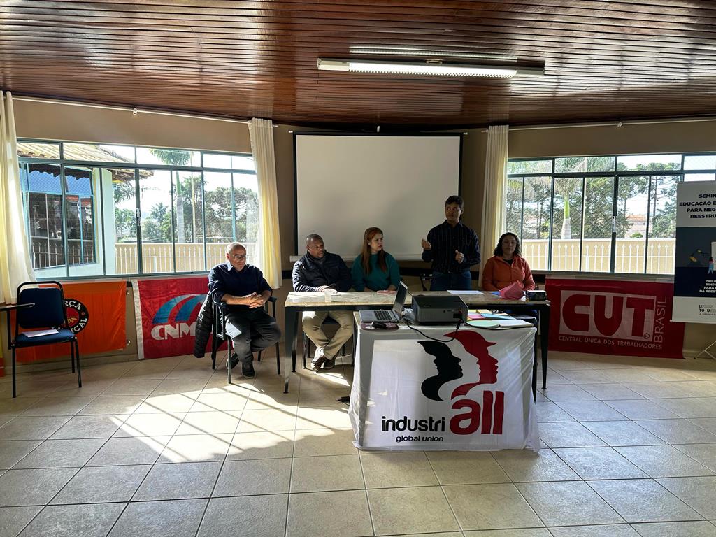 SMC sedia seminário da Industriall sobre impactos da reestruturação produtiva para o trabalhador